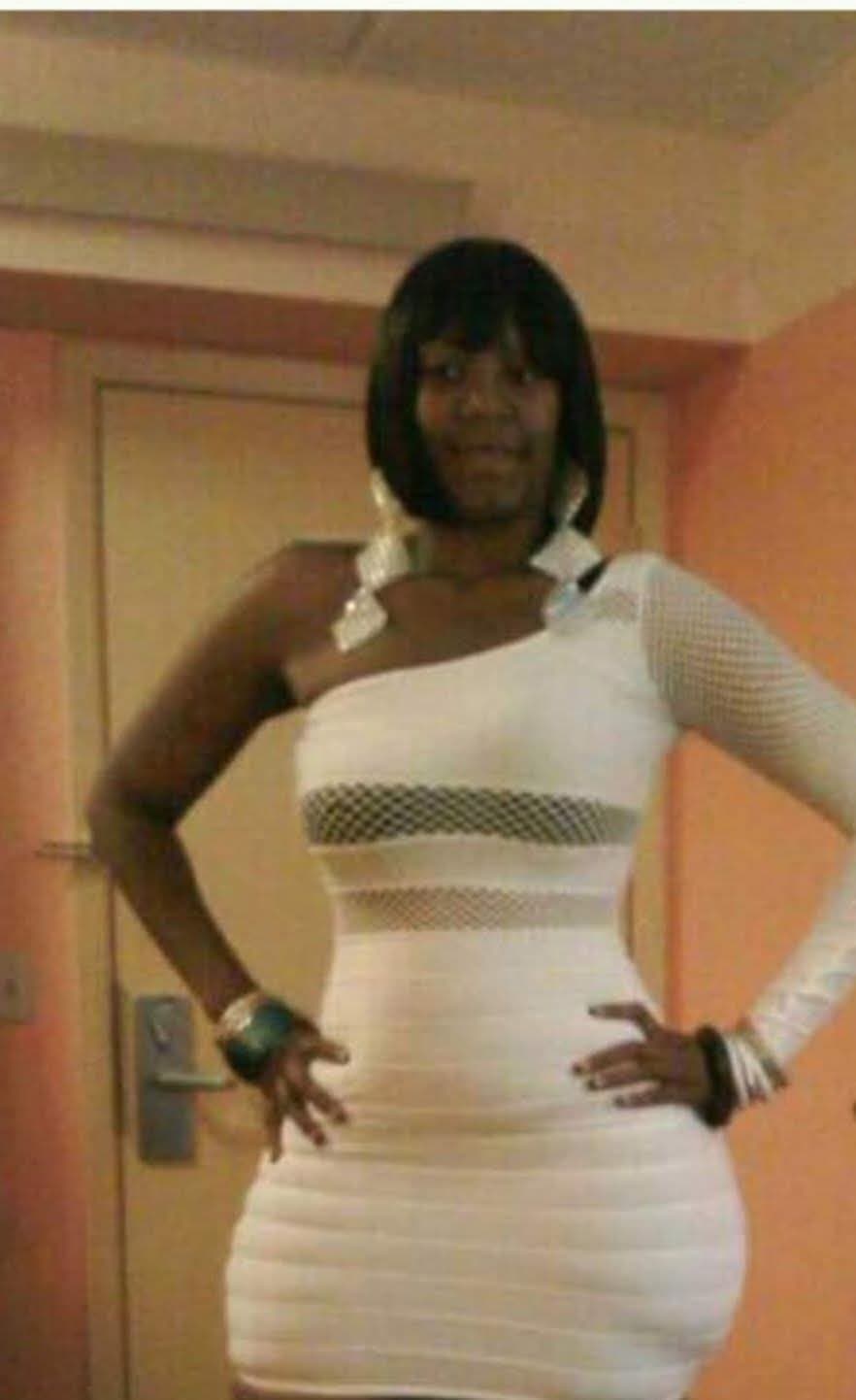 CURVY THICK EBONY MATURE