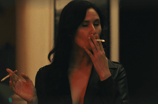 Click to view full size smoking horror hottie from horror movie A