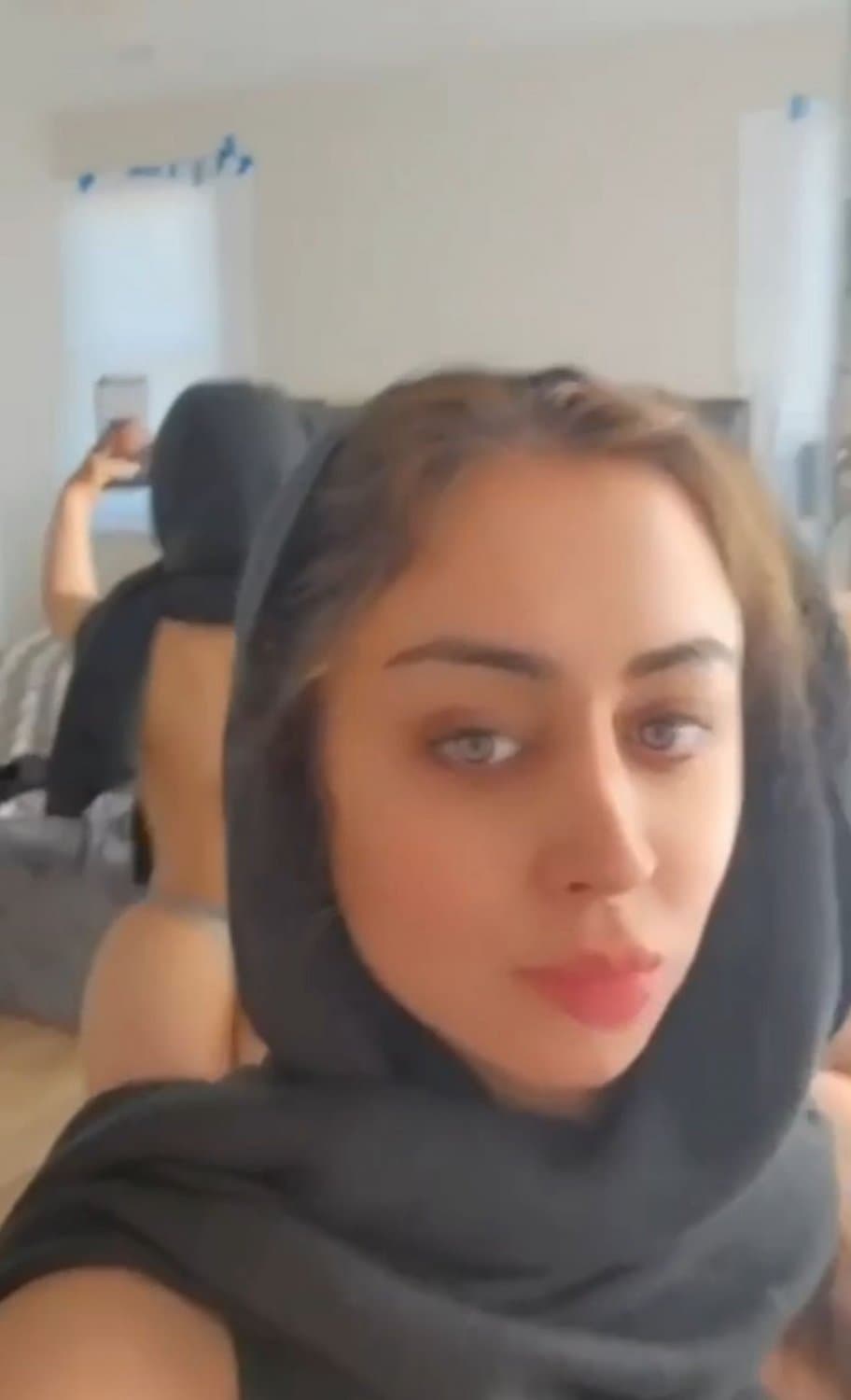 Slut swallows huge load paki/bengali/arab (check bio)