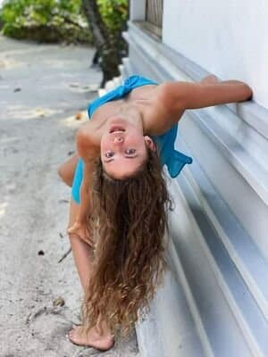 russian 25 years hot blogger part 4