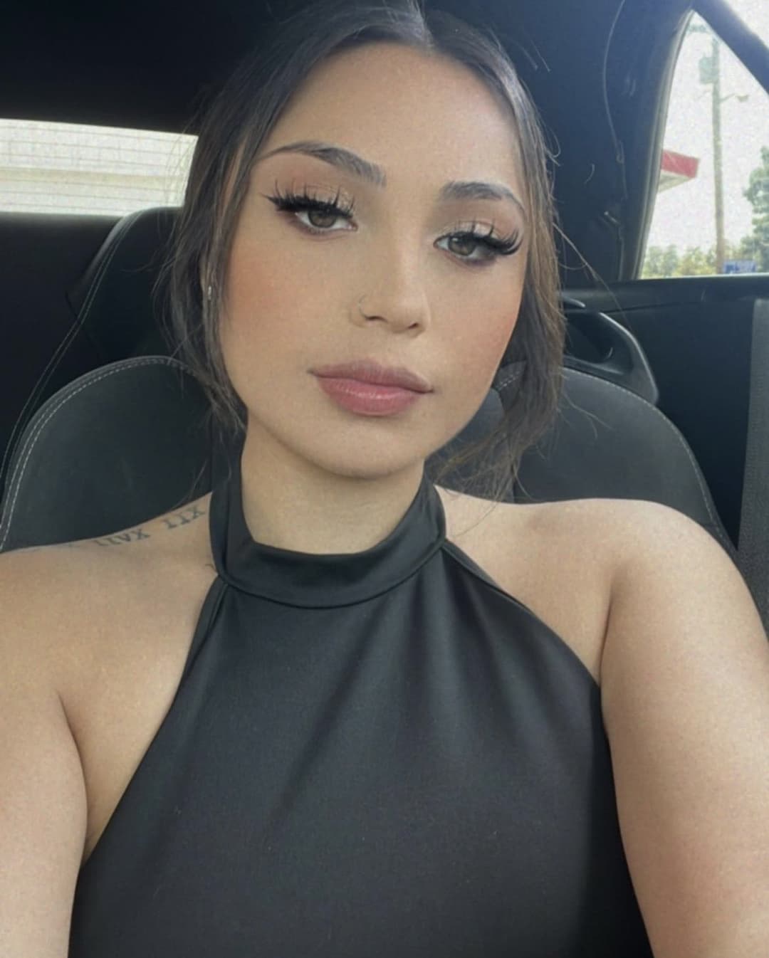 Married latina loves sucking dick