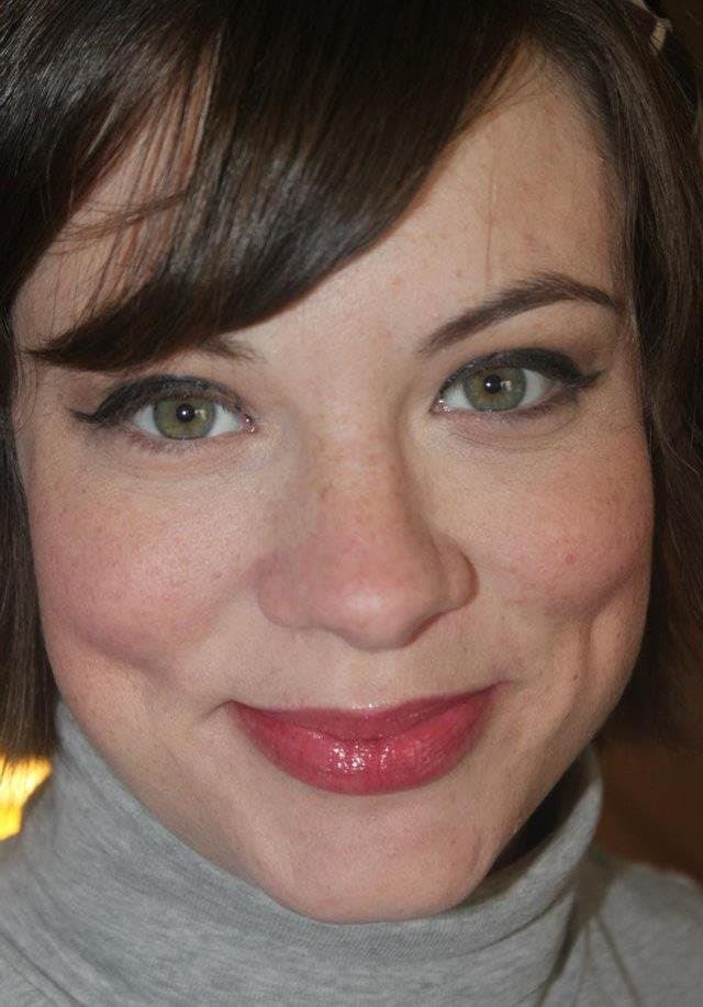 Click to view full size Wifeslut Brittany loves sucking black cocks