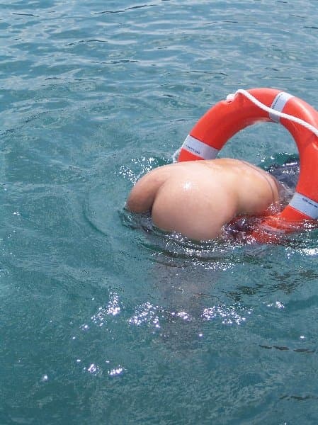 Italian Milf slut Debora Ricci wants to be shared all over like a toy