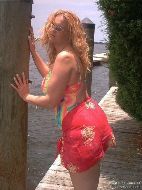 SEXY BBW GODDESS CATALINA CUMALOT