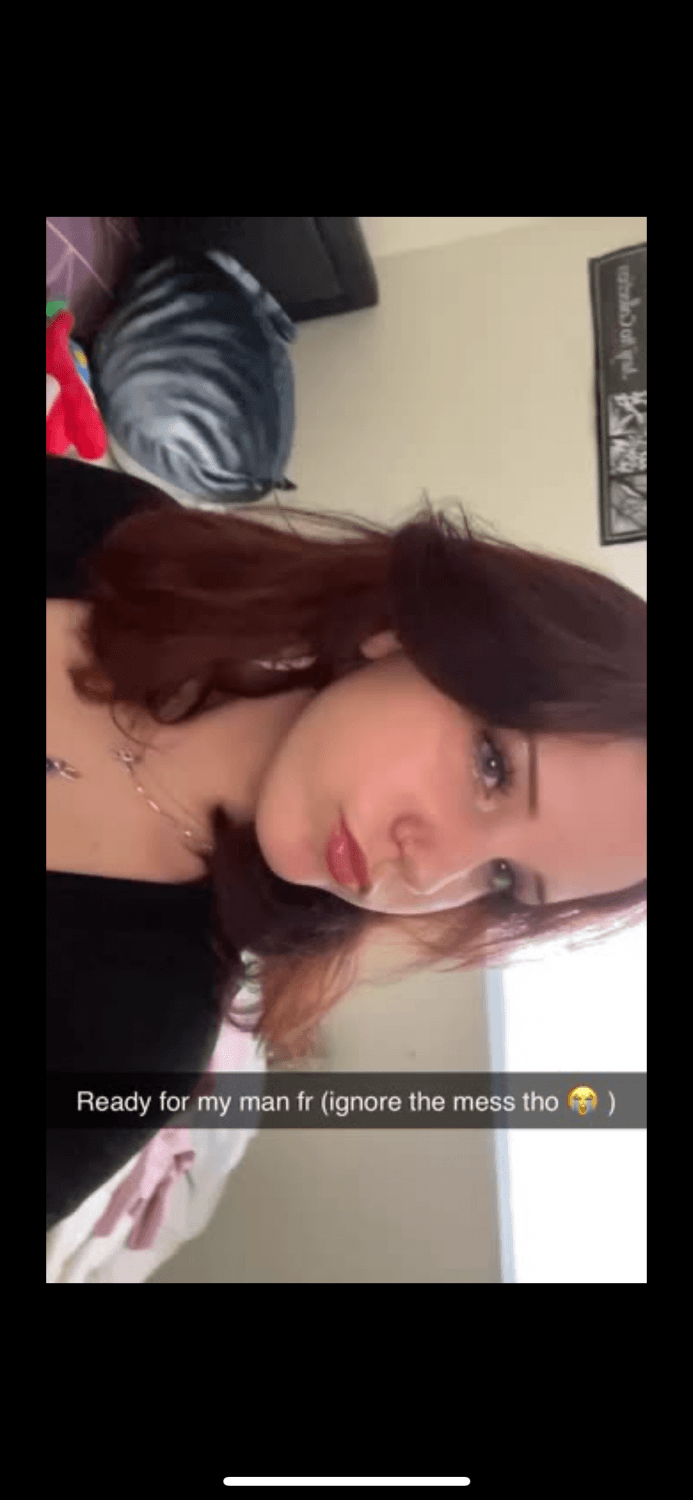 Latvian Teen Samanta wants to show off her massive ass