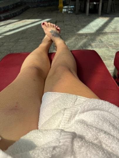 45 year old blonde Candi  Married  High School mom and middle school escort in las Vegas