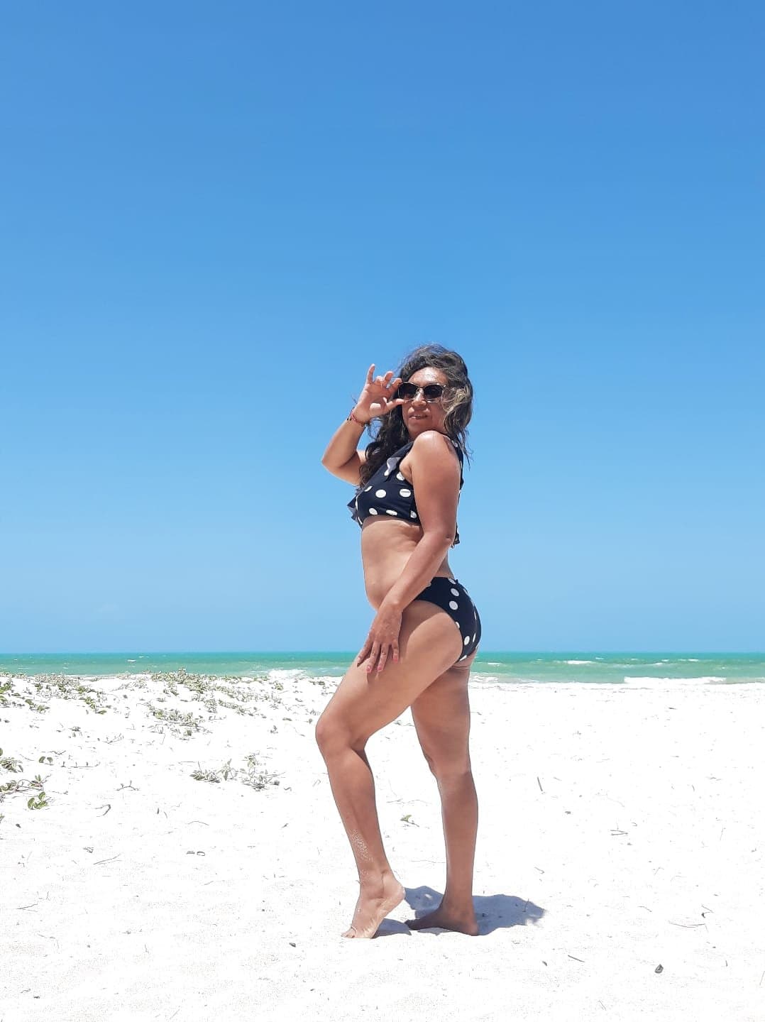 I want to get fucked in the vagina on the beach