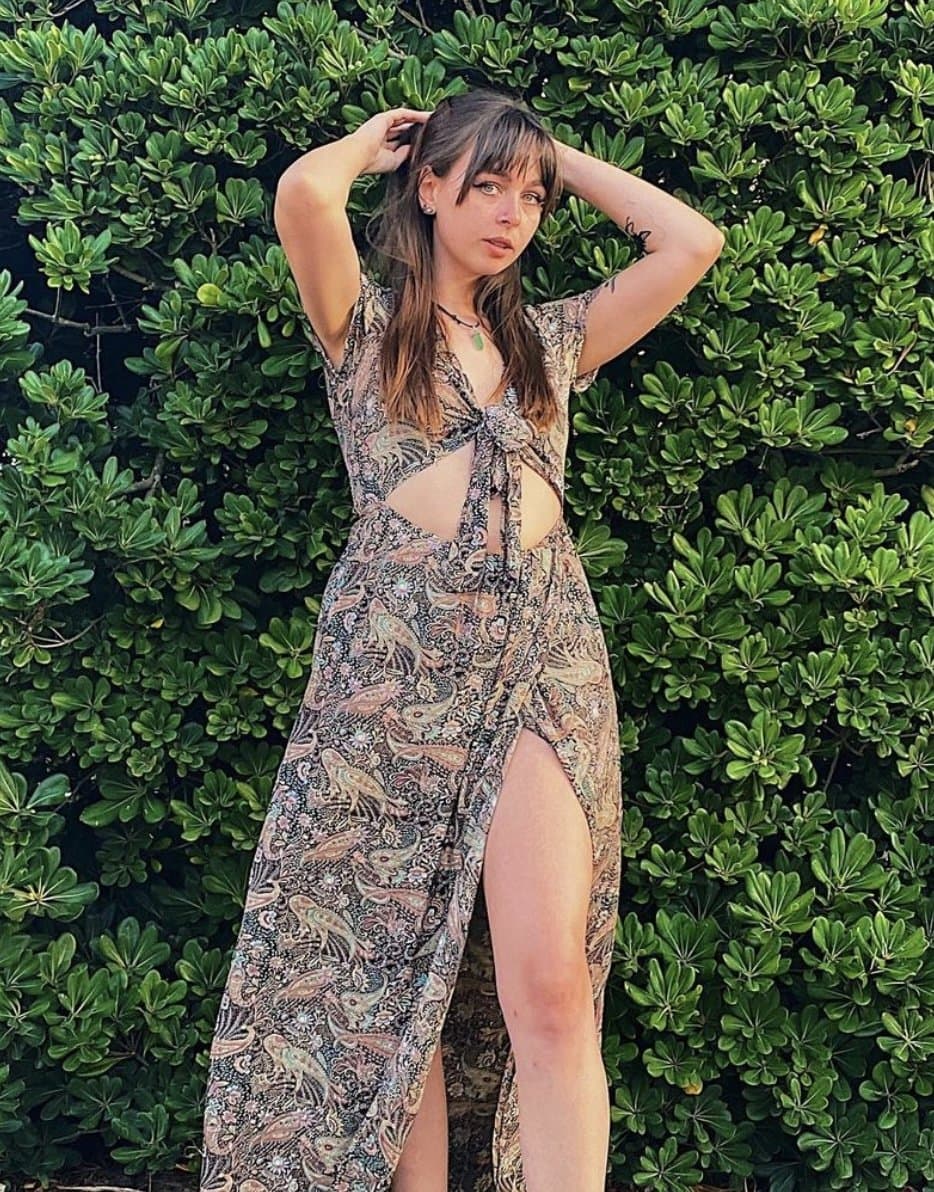 cute slut Lina loves eating ass and swallowing cum ?