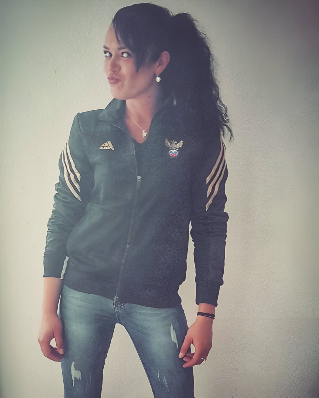 Click to view full size German Lara R. filthy milf slut soon maybe camshows