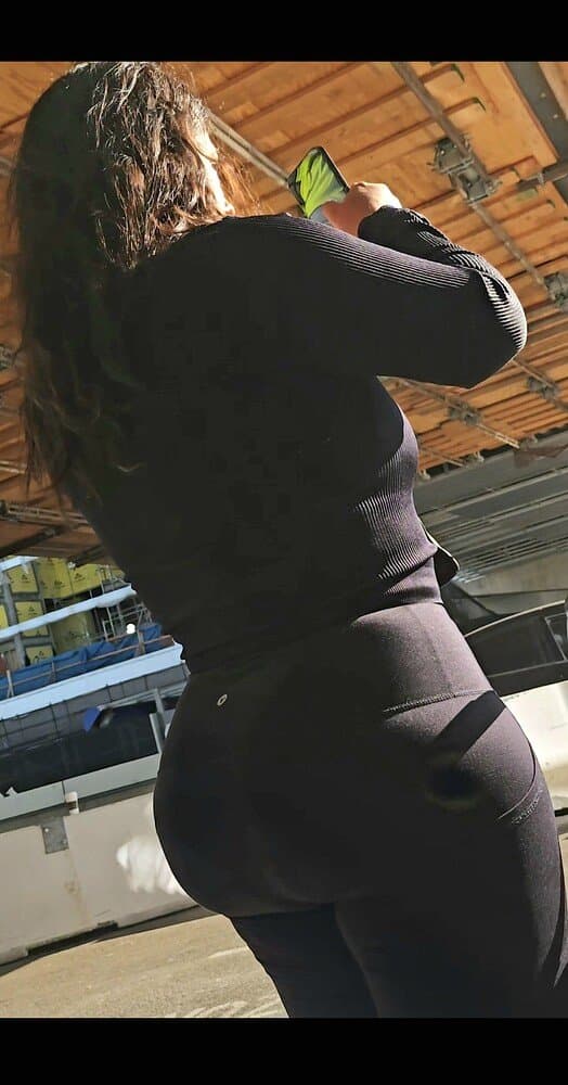 Sexy Thick Middle Eastern