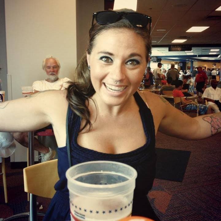 Jacqueline & Sarah get real down and dirty for the “brand that can’t be named” ?