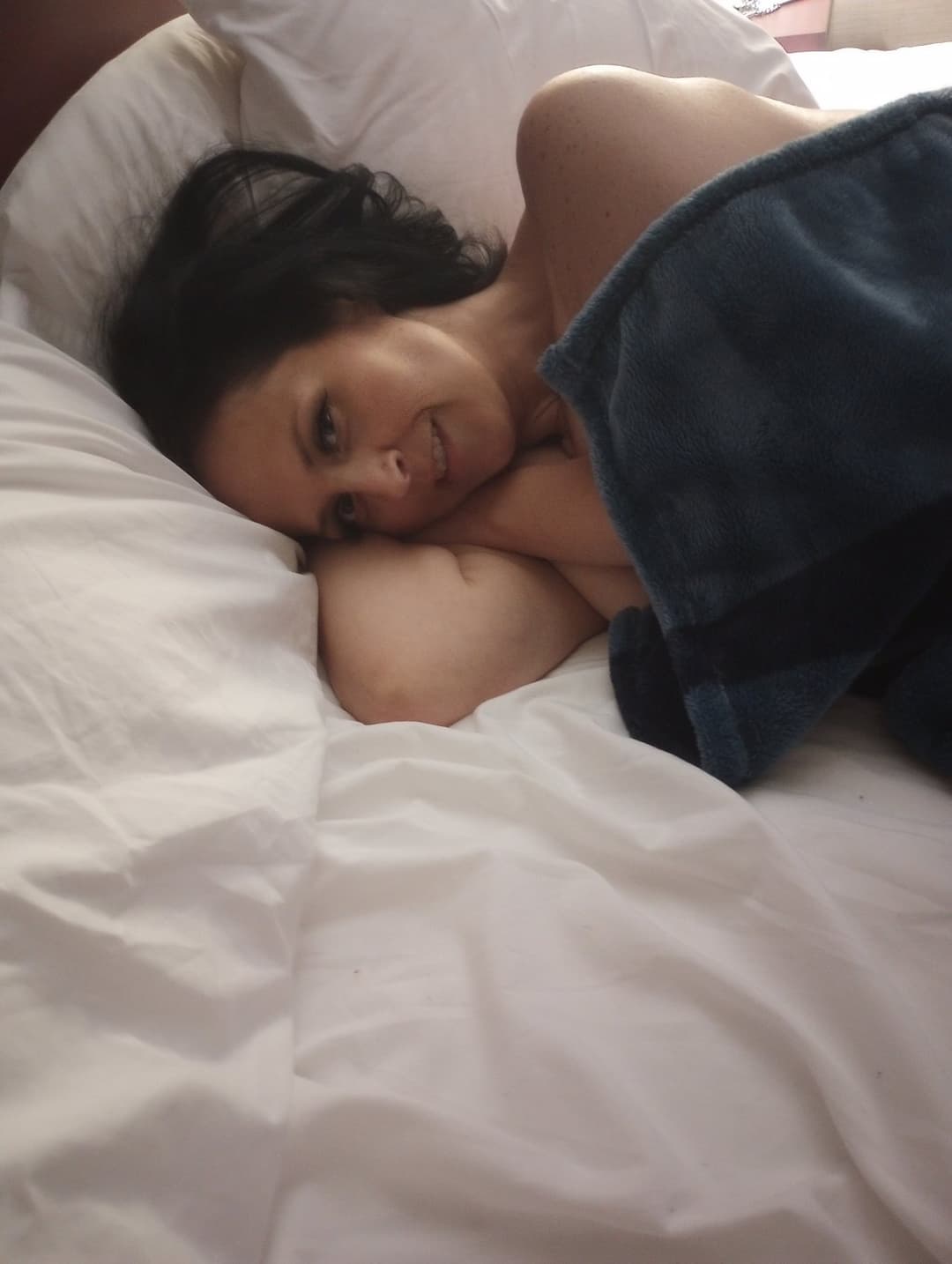 Click to view full size Sandy made her a cumslut and she tore my heart out