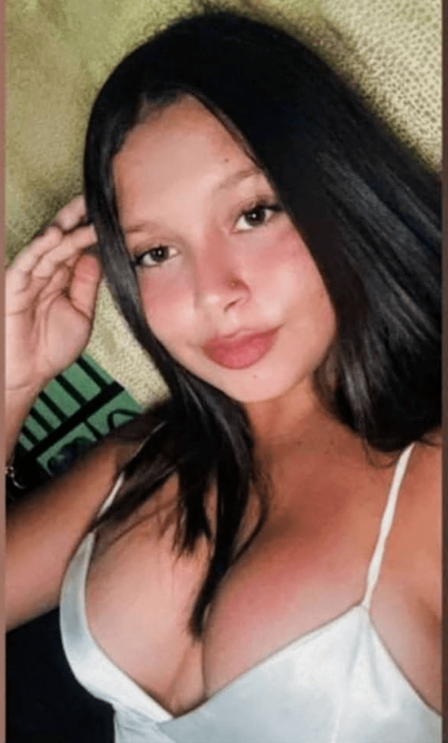 La sexy flaca tica y sus hermanas ?