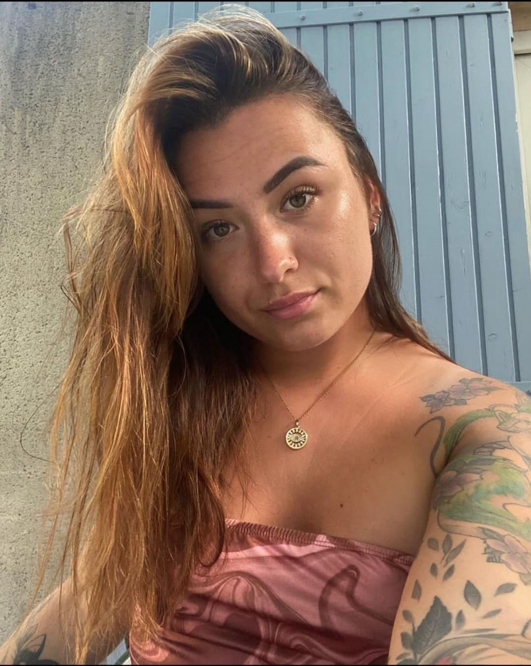 Cheating kik slut from in desperate need of cock. Discord in comments