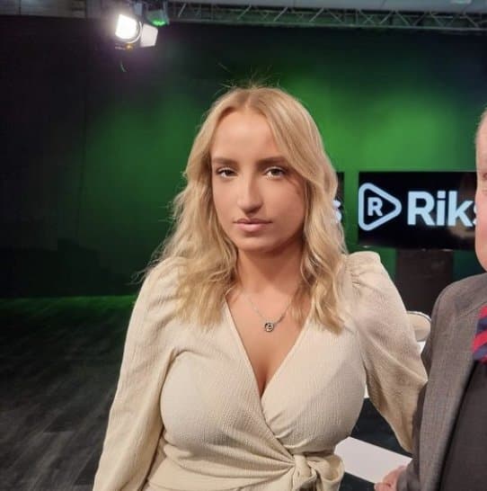 Swedish Denice, 21 Built to take only the biggest of dicks