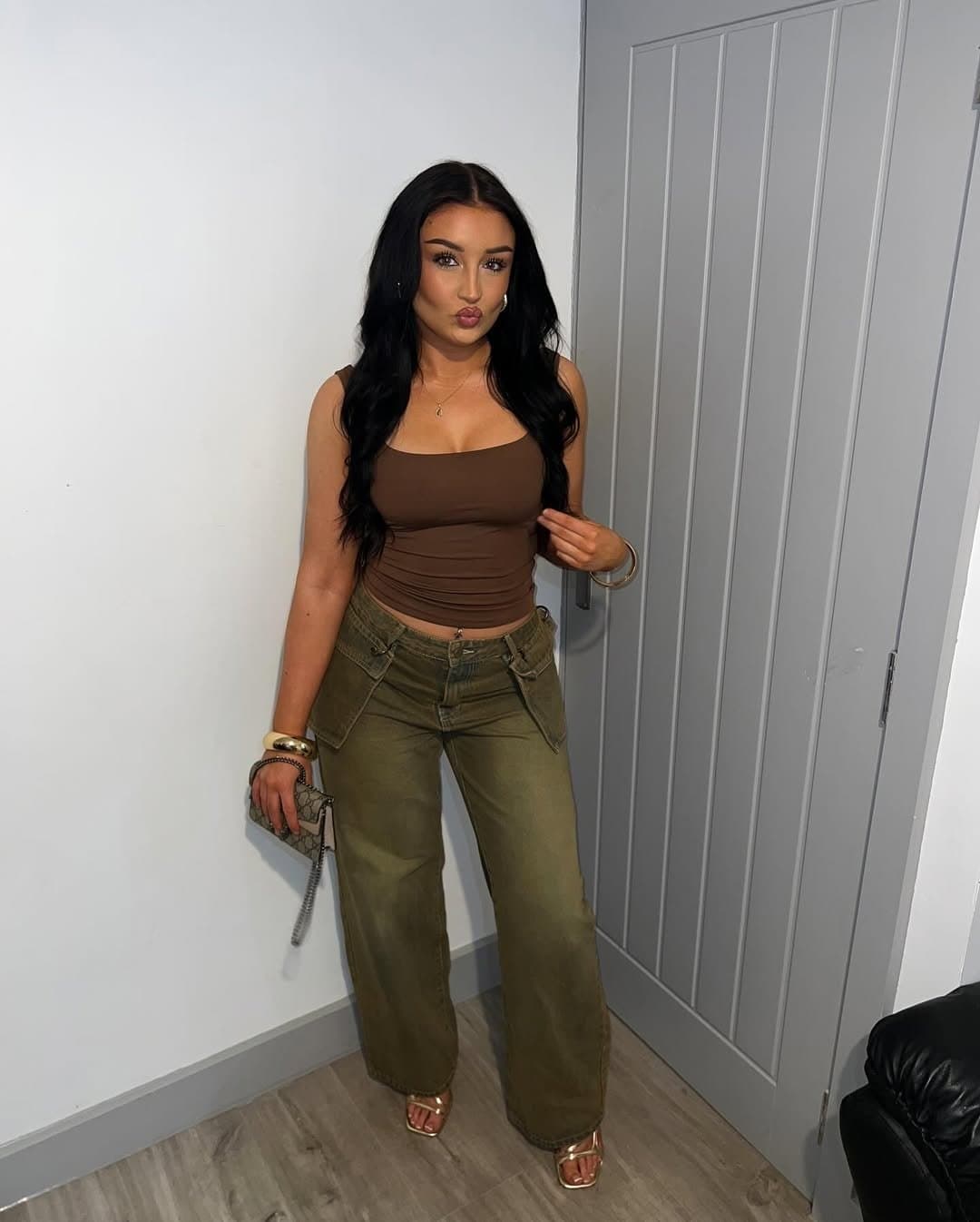 Tan busty irl Phoebe sent in