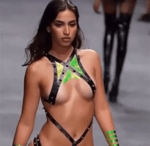 Mika mostrando el orto #69