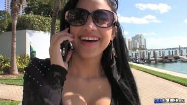 
Abella Anderson - El follamigo de Abella