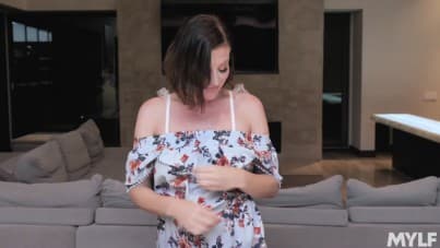 
jerk off with Sovereign Syre