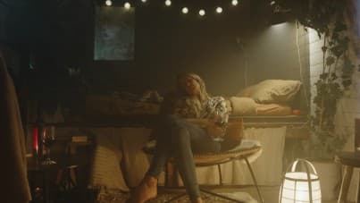 
sweet dreams are made of lust