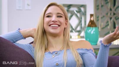 
Abella Danger gets stretched out by black boys