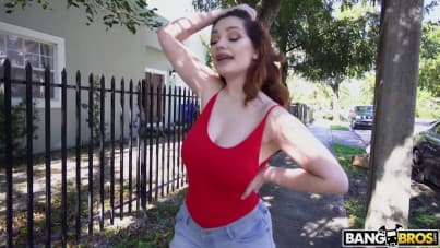 
she flopped her tits on the table