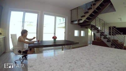 
porn makes my stepmom horny