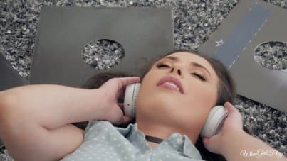 
Casey Calvert and Jenna Sativa