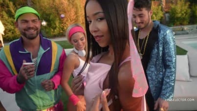 
that's top dancing for a party