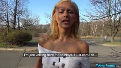 
colombian girl gets fucked in Czech forest