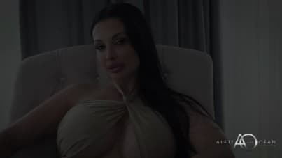 
spanish cock meets fuckdoll