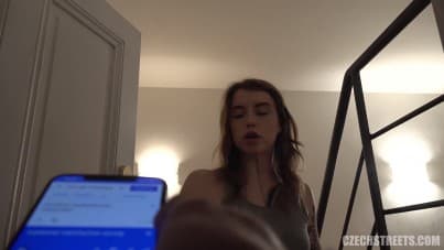 
extra sauce for customer satisfaction, 4K