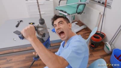 
nurse gets a glory hole ass fuck