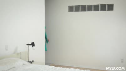 
catching my stepmom fucking my boyfriend!