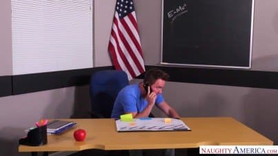 
the accidental witness of teacher's lesbian sex