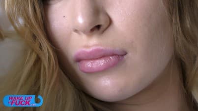 
Alisia Wonderland, wake up and fuck