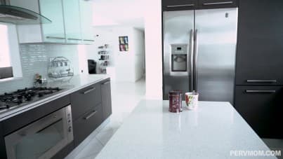 
prank my busty stepmom