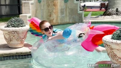 
play with me before fuck