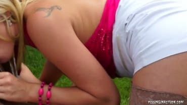 
Celine Noiret, Leony Aprill Taking Golden Showers To All New Heights