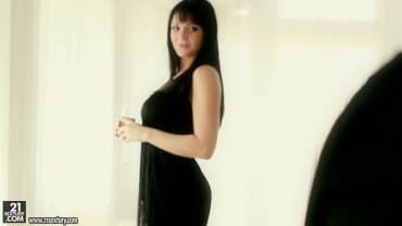 
Anastasia Brill - Somewhat familiar