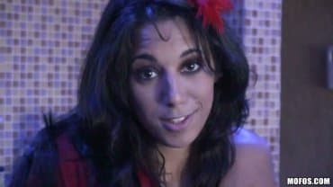 
Mofos - Gia Steel - Sex Before My Weekend Away