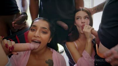 
you girls better stick together