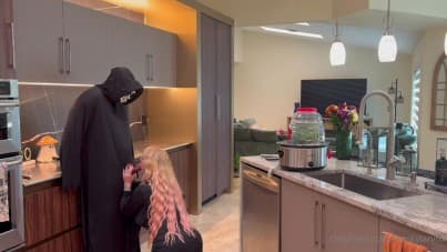 
fuck me into screams