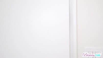 
my stepsis wants a baby