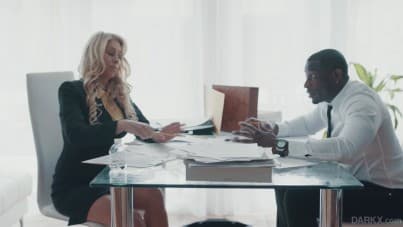 
the office seductress