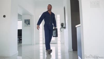 
garage banging with Katie Morgan