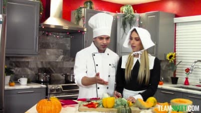 
this is how you stuff a turkey