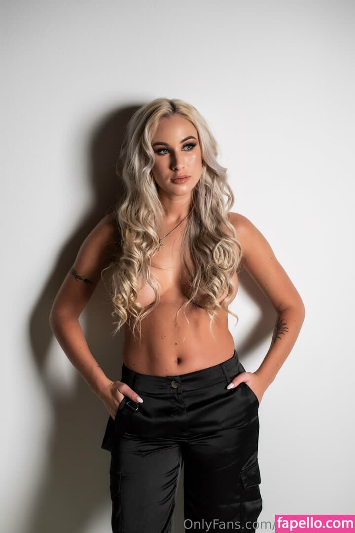 Click to view full size Gergye Krisztina, Gergye_krisztina, Chris_tine19 Nude Leaks 9 Photos