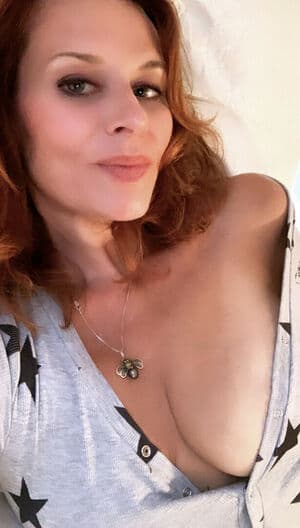 Click to view full size Honeybeezone Nude OnlyFans Leaks 132 Photos