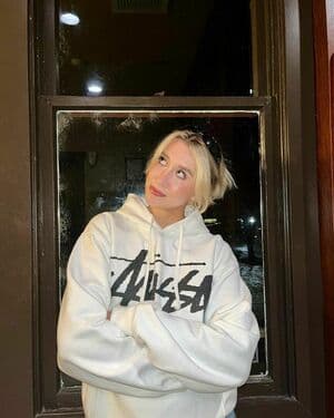 Click to view full size Jordan Christine Macdonald Nude Leaks 10 Photos